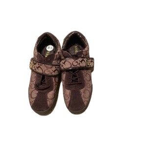 Authentic Guess Sneakers 8.5 Women’s Brown Monogram NWOB  canvas gold accents
